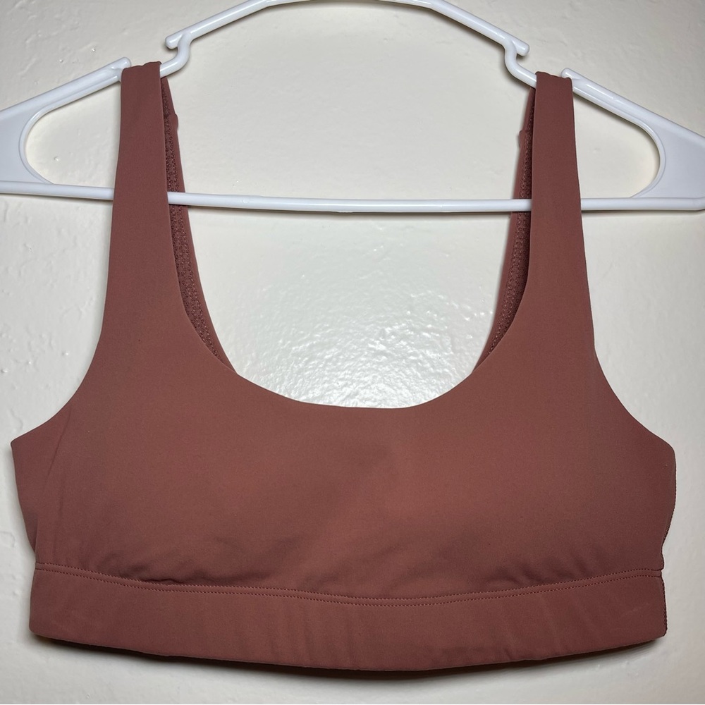 VUORI WOMEN'S DAILY SPORTS BRA IN ROSEWOOD SIZE XS